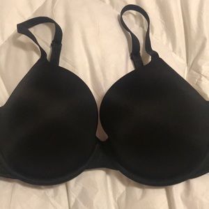 PINK wear everywhere lightly lined bra